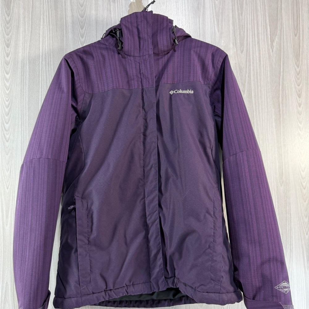 Columbia Omni-Tech Women’s Hooded Winter Ski Jacket Coat Purple Sz M Waterproof